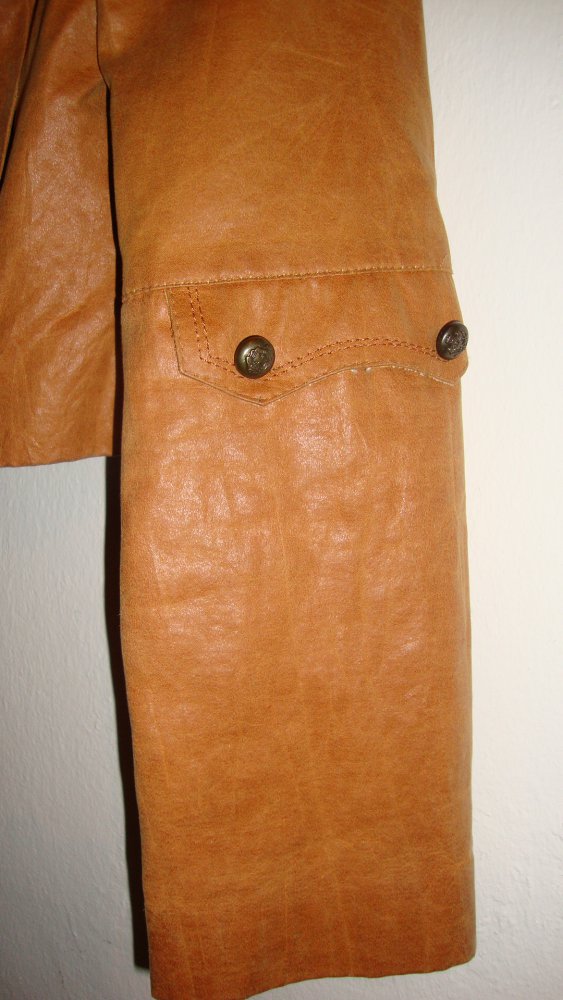 Tolle Kurzlederjacke im Marinestil !