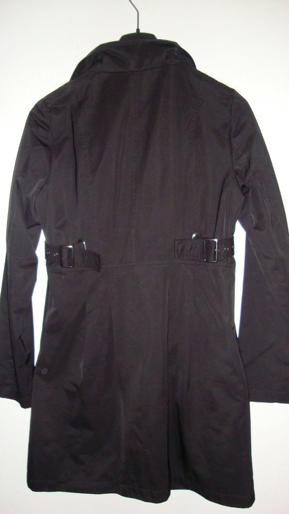 Chicer schwarzer Übergangsmantel !