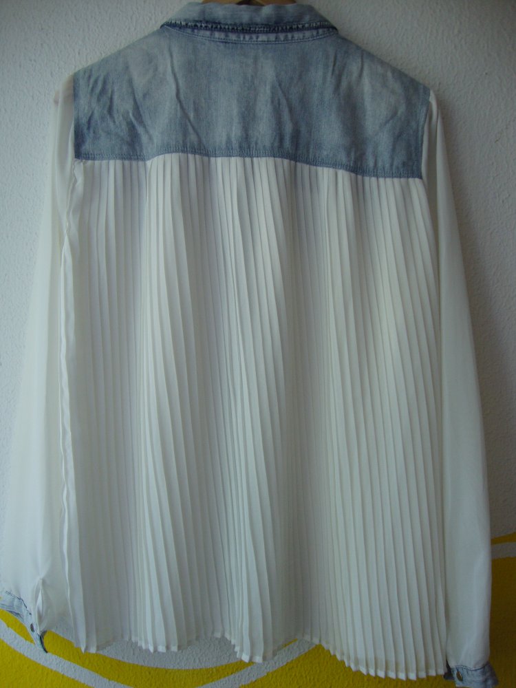 Tolle Jeansbluse von Only !