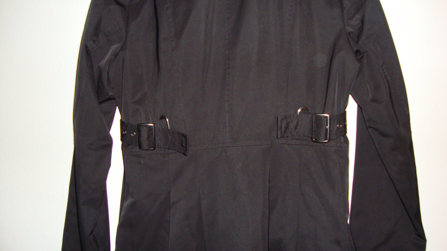 Chicer schwarzer Übergangsmantel !