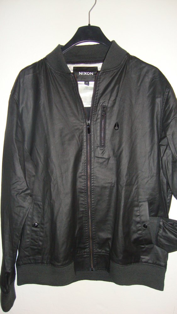 Tolle Nixon Jacke dunkelblau !