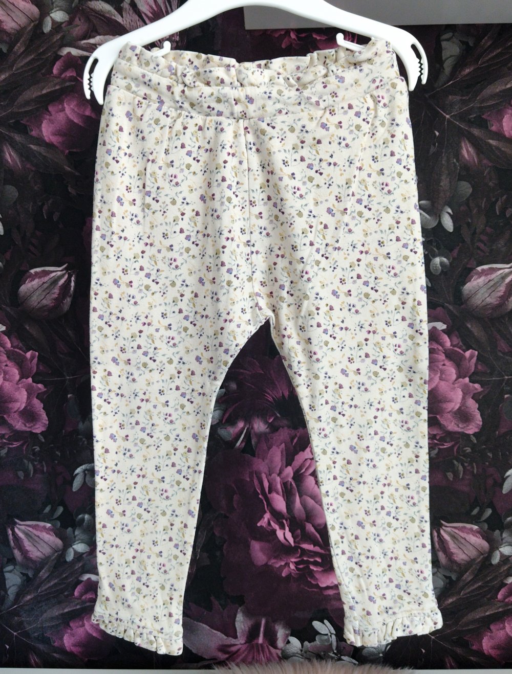 Hose ° Name It ° beige ° Blumen ° Kleinkind ° 86