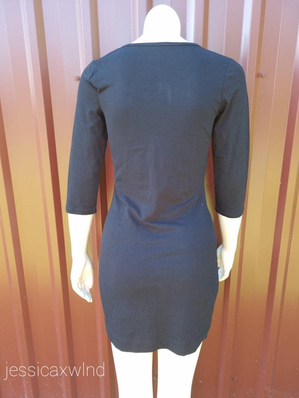 Schwarz Basickleid Dreiviertel Basic Alltag