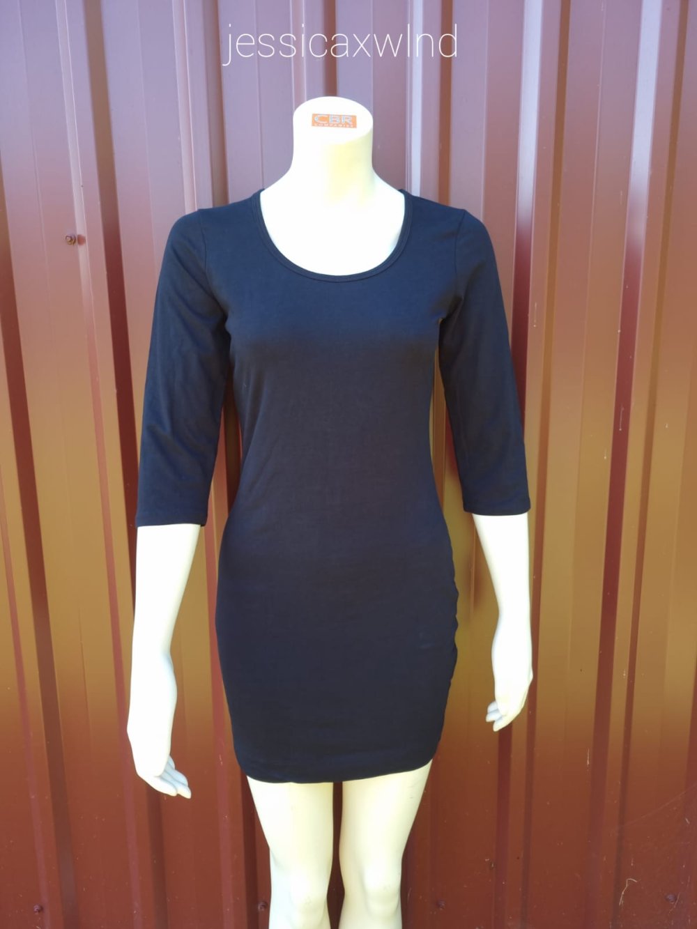 Schwarz Basickleid Dreiviertel Basic Alltag