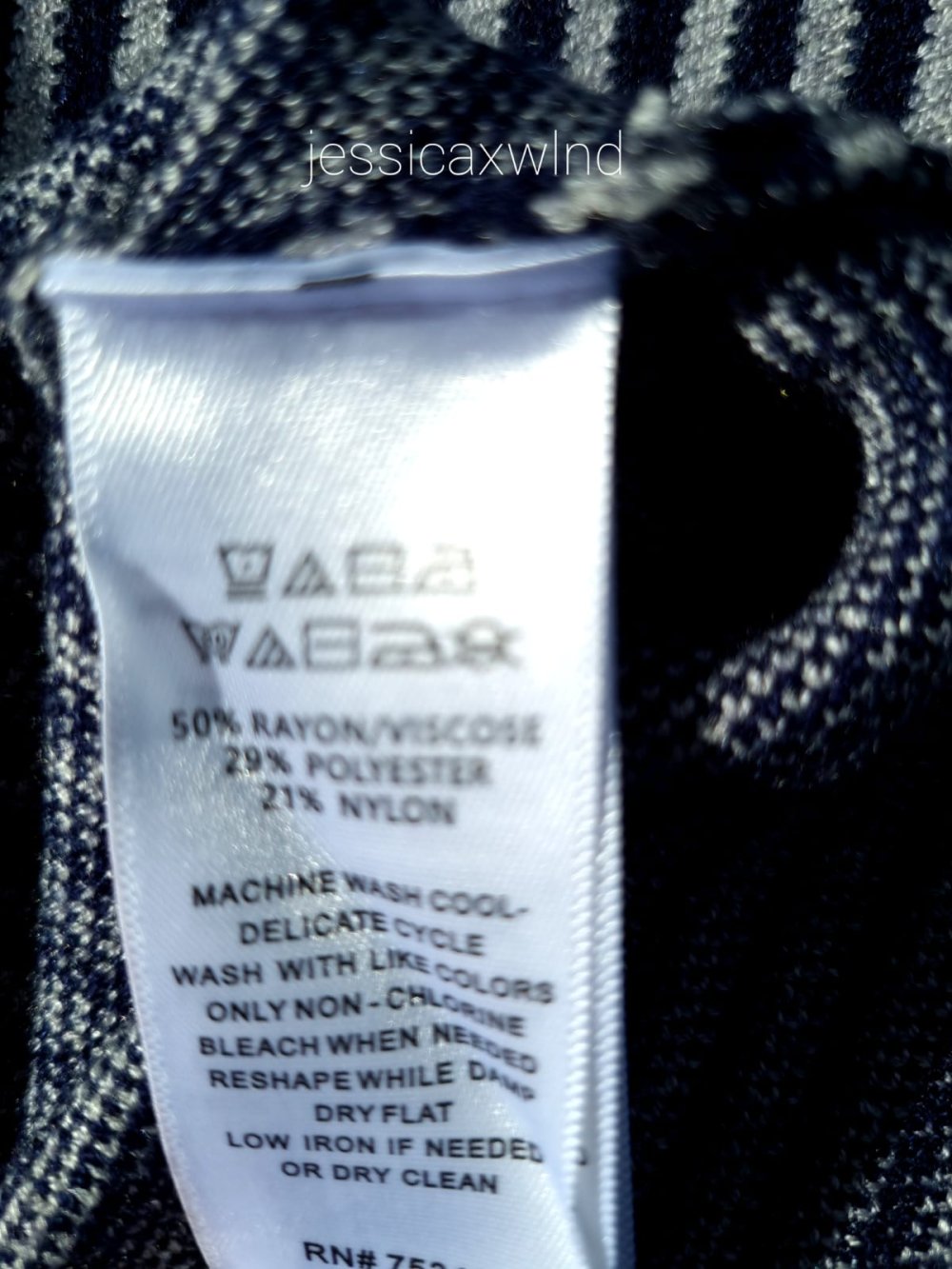 Tahari Rollkragenpullover Gestreift Streifen