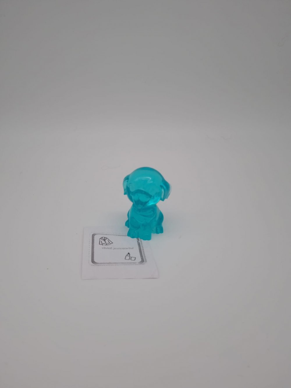 Hundefigur aus Epoxidharz