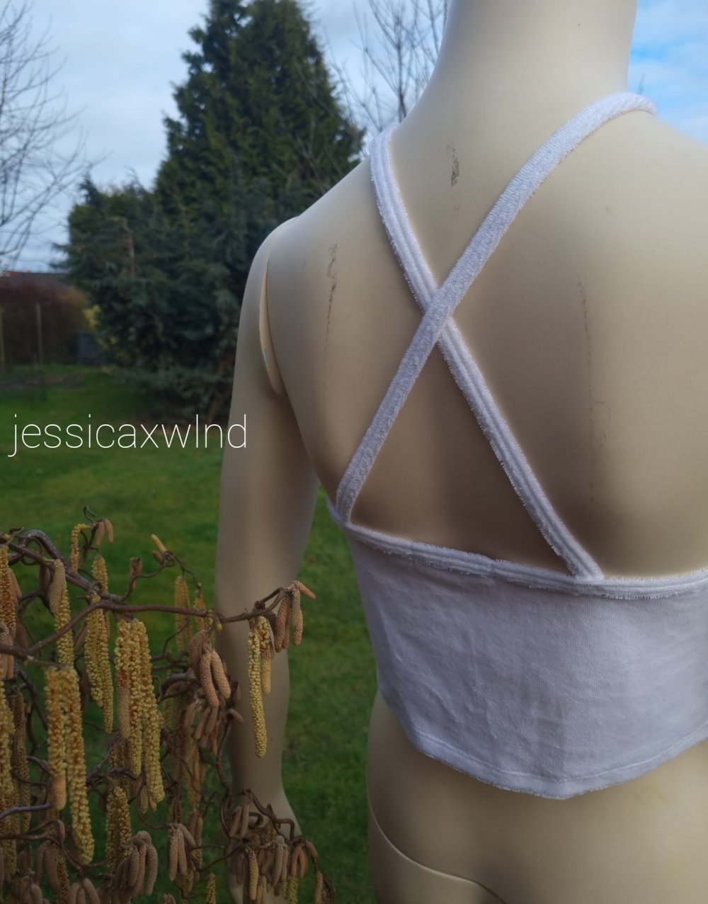 Überkreuztes Top aus Fleece