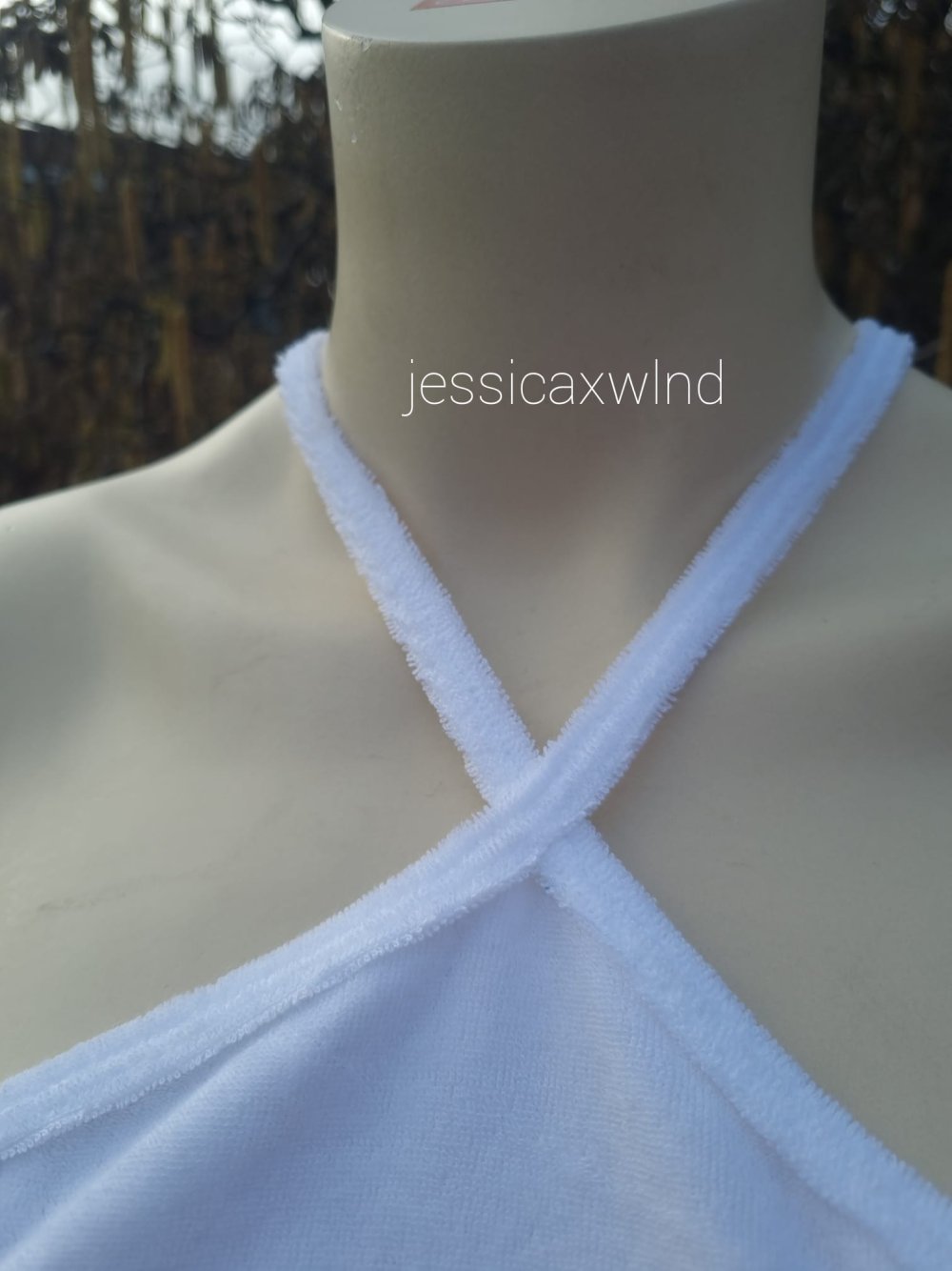 Überkreuztes Top aus Fleece