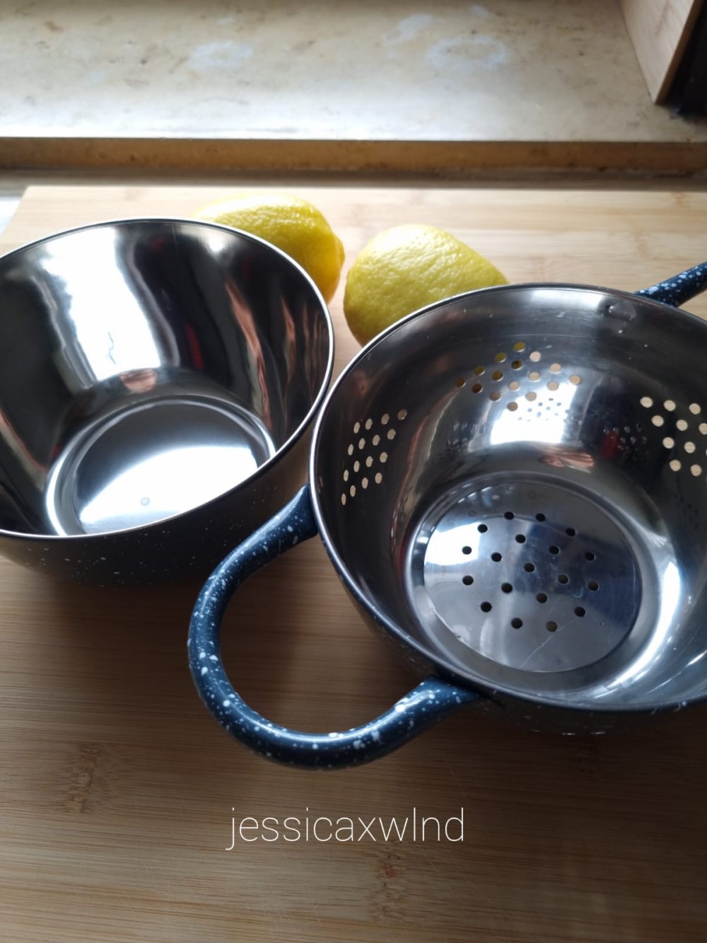 Sieb mit Auffangschale Abtropfschale Siebschale