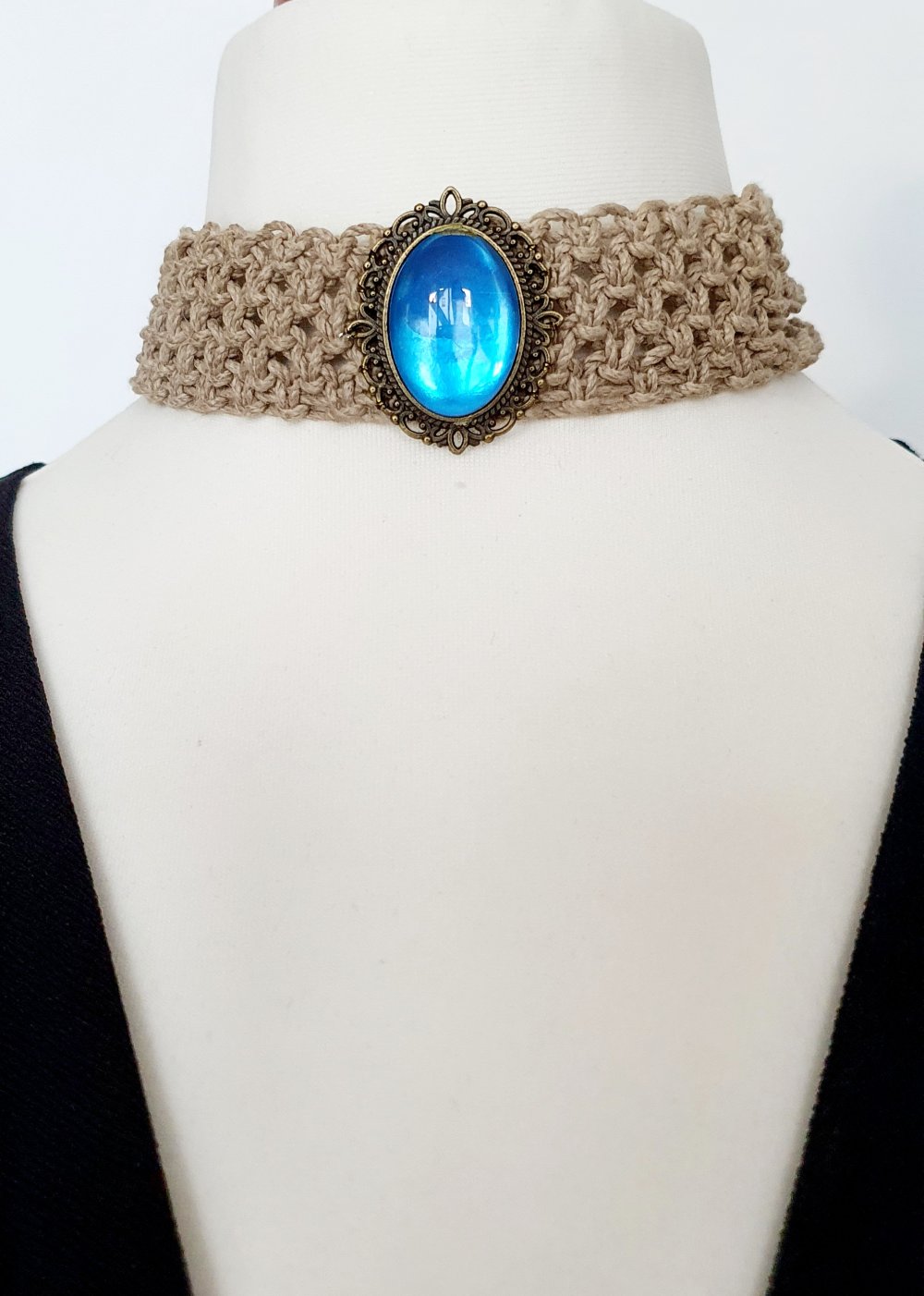 Makramee-Halsband Choker Kette blauer Glascabochon