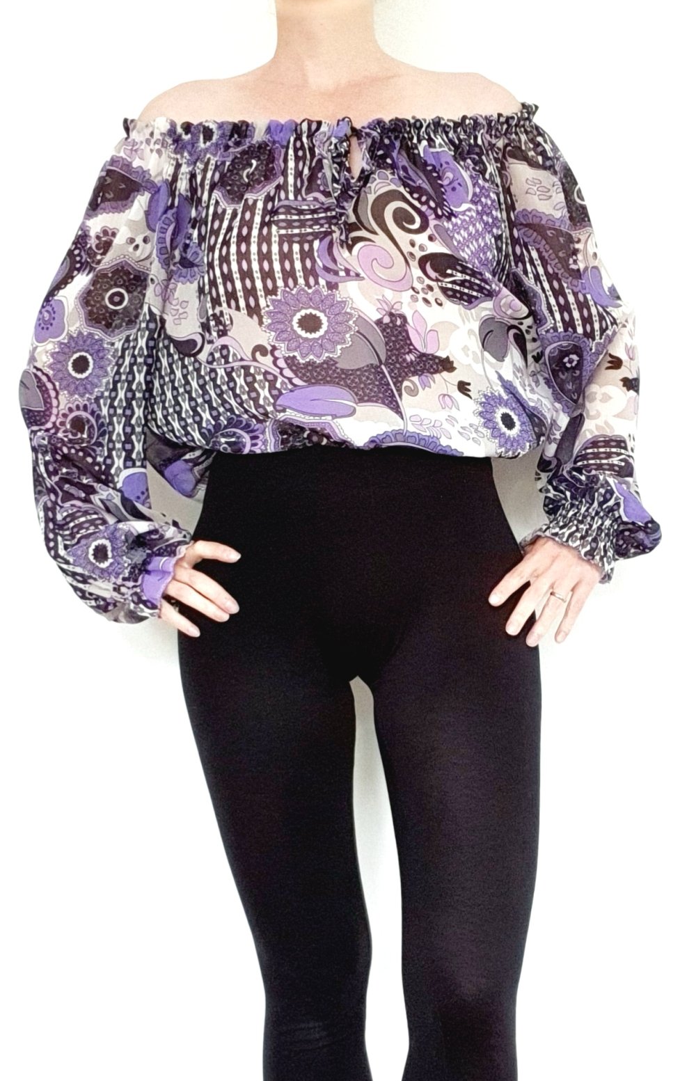 Italienische Carmenbluse Schlupftbluse offshoulder violett schwarz