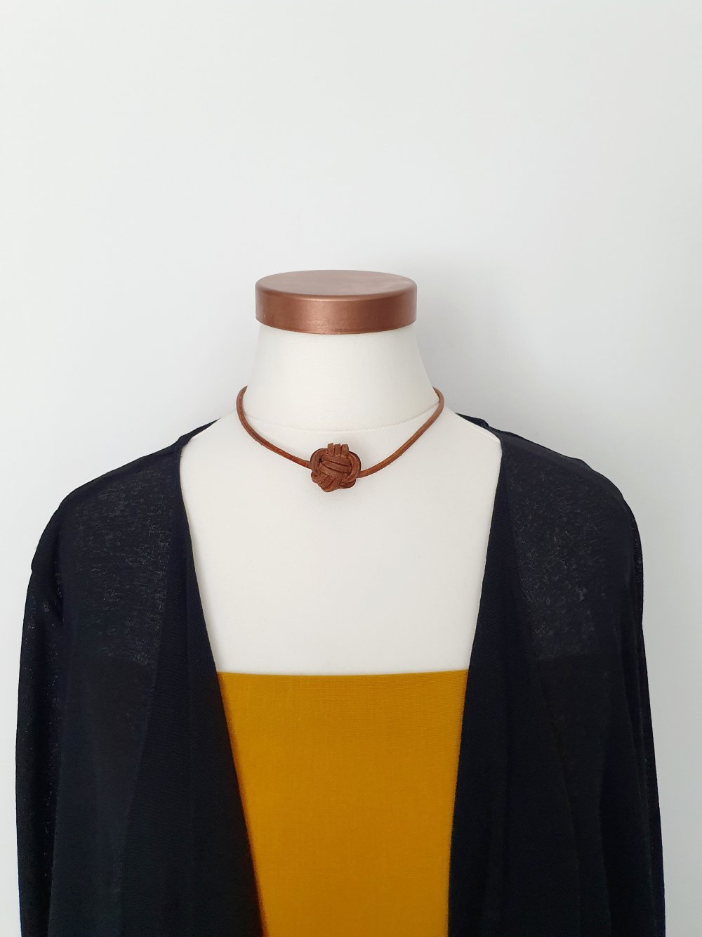 Kette Choker Halsband echtes Leder mit Knoten Affenfaust Makramee 