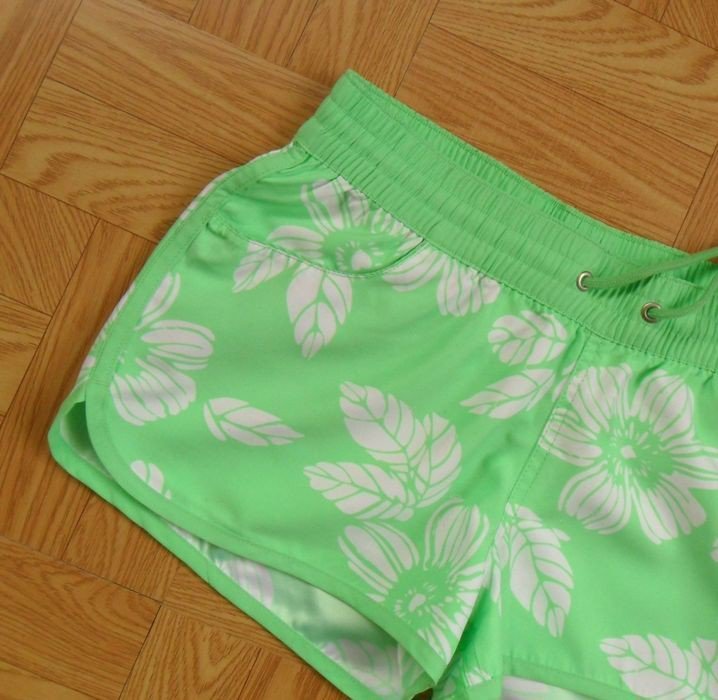Süße rare Fishbone New Yorker Surfer Hotpants 38 Badehose Flower Neon Beach 29,5 cm