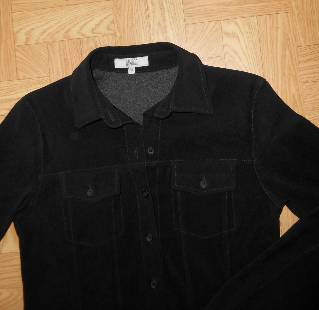 Süße Bamboo Stretch Bluse 38 Jacke Samtig schwarz sehr guter Zustand!