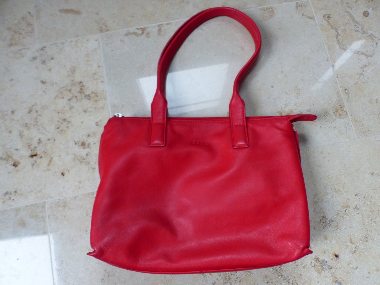 rote Handtasche / Schultertasche von Bree