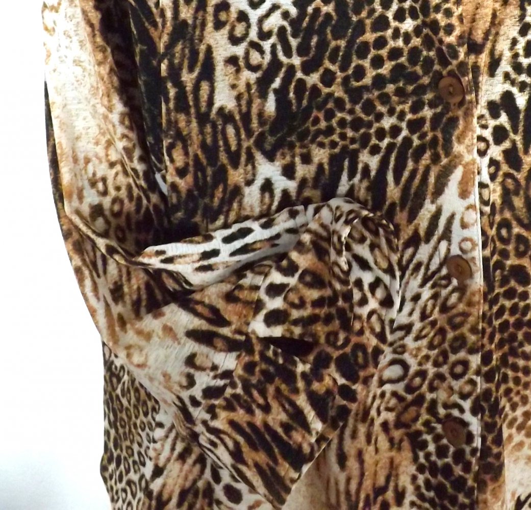 Bluse - animal print - LeoLook - L / XL