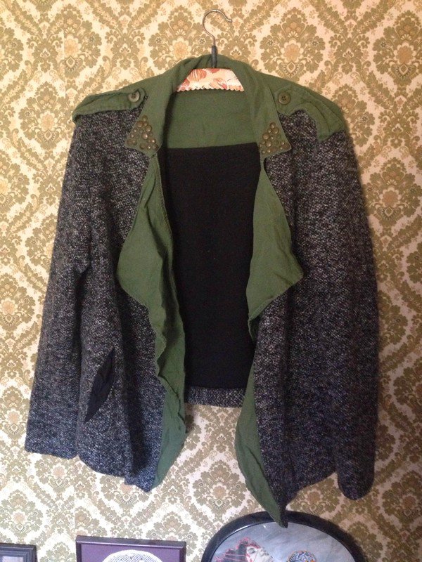 Twist Cardigan Fleesejacke khaki chwarz weiss Gr.42 cotton