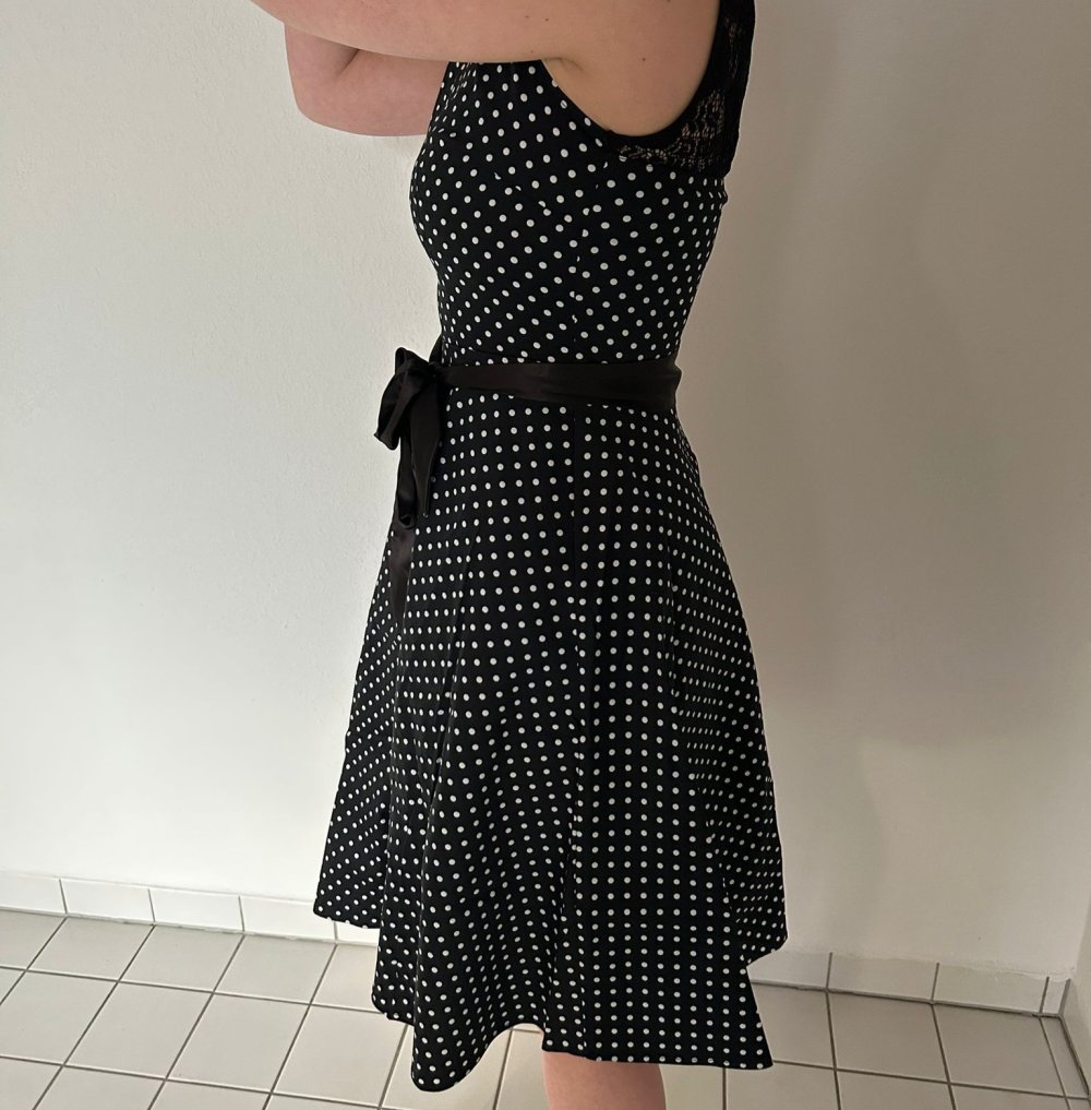 Bbonlinedress 1950er Spitzenkleid Ärmellos Vintage Retro