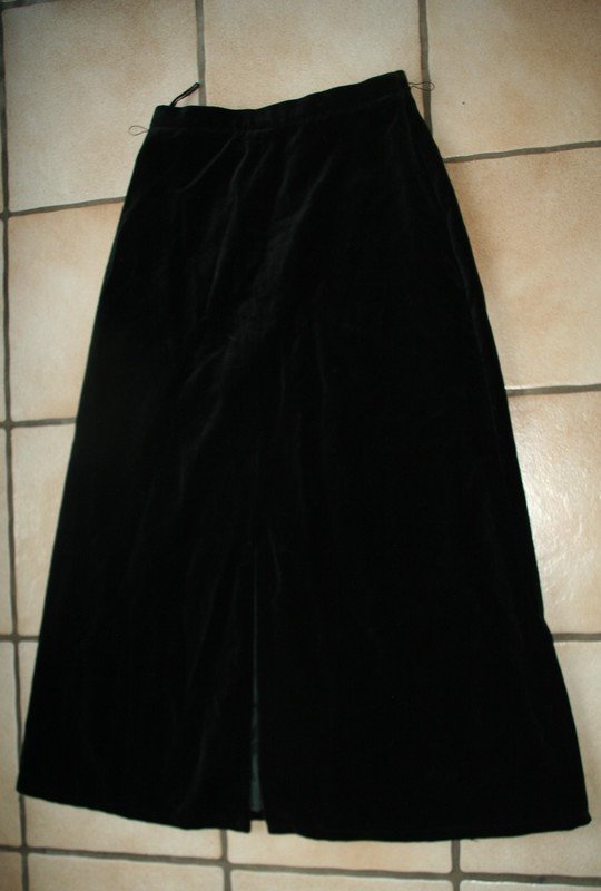 Gothic Samt Maxi Rock Gothic Gr. 38