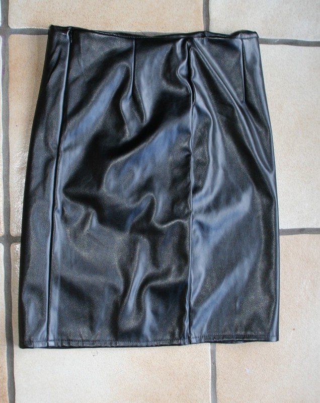 Gothic Kunstlederrock Gothic Gr. S schwarz