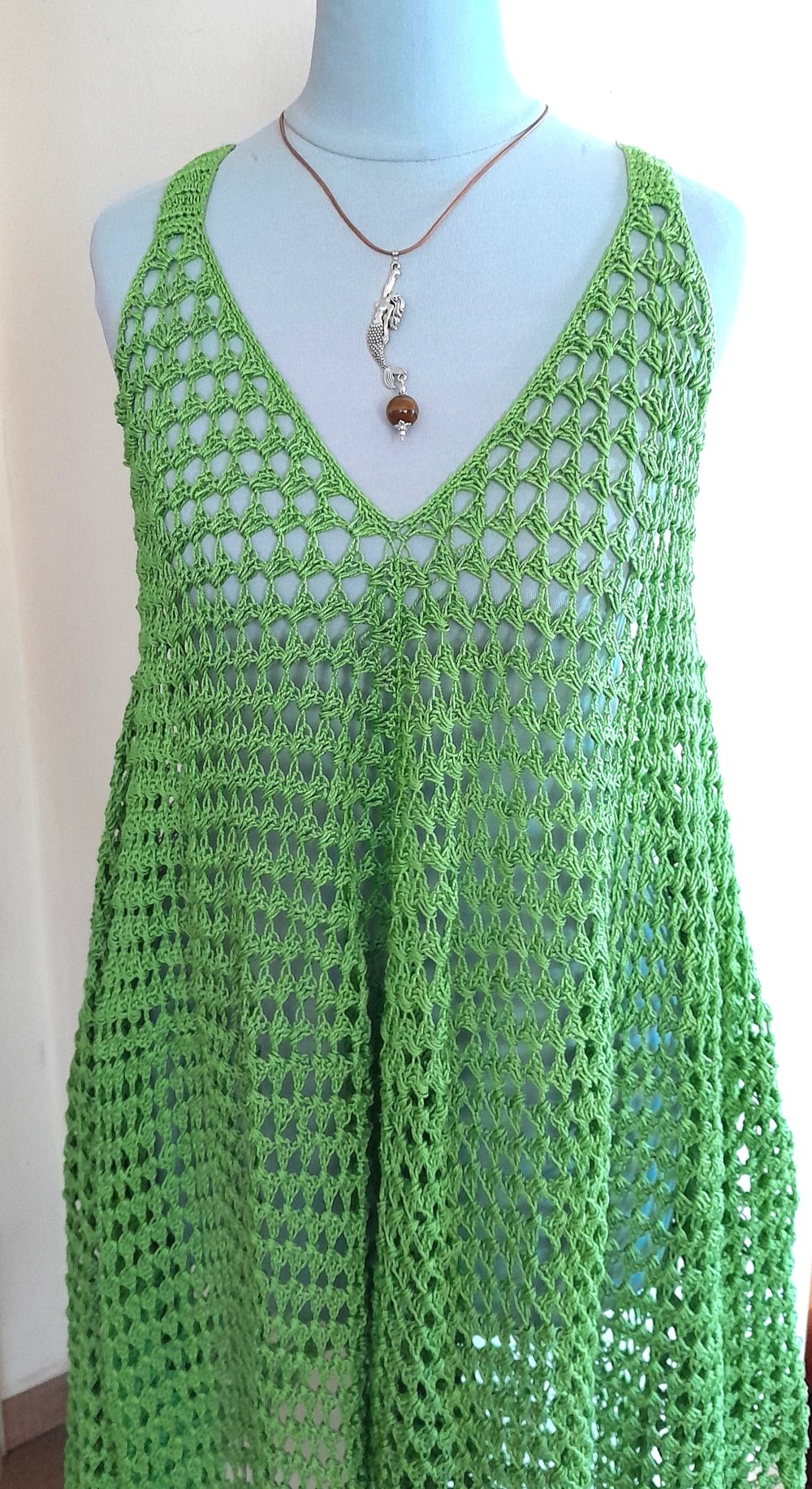 Ausgefallenes, einzigartiges Zipfelkleid in hellem Grün, Gr.S/M, Unikat