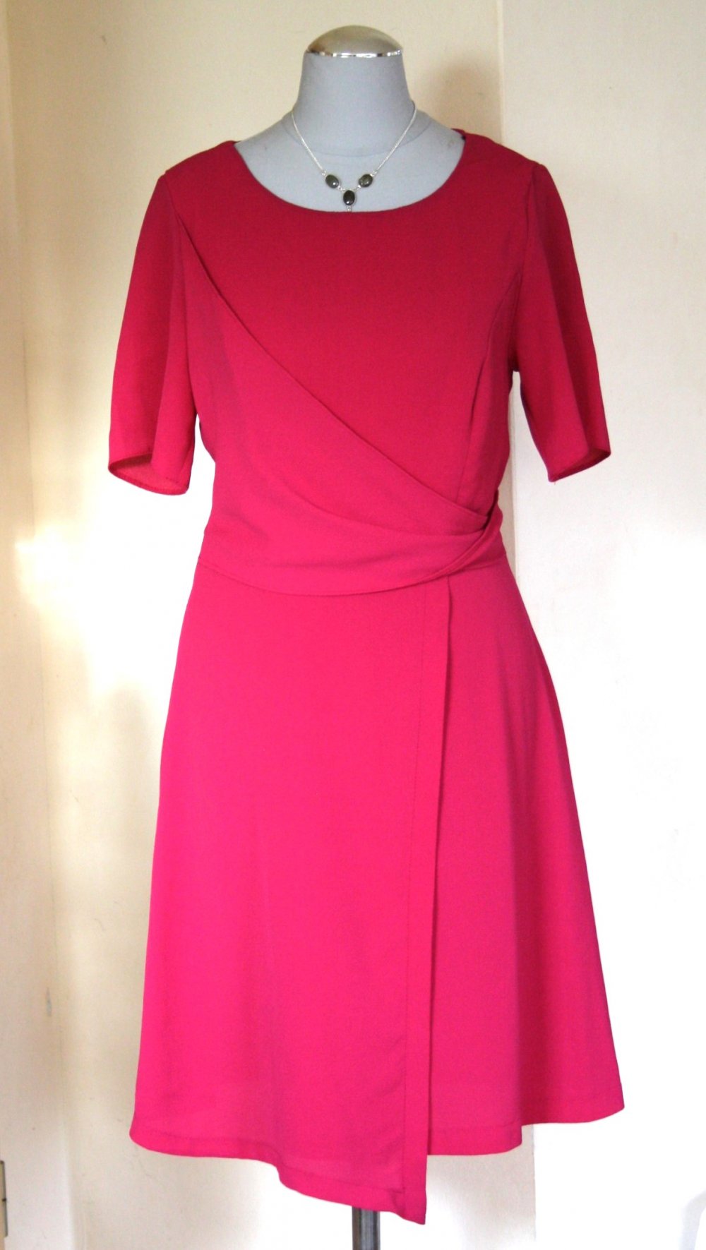 Schönes, pinkes Midikleid, Gr.36