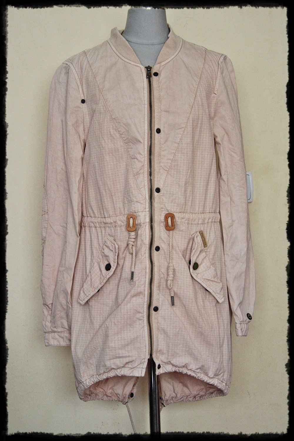 Schöne, rosafarbene Übergangsjacke von Khujo, Gr.S