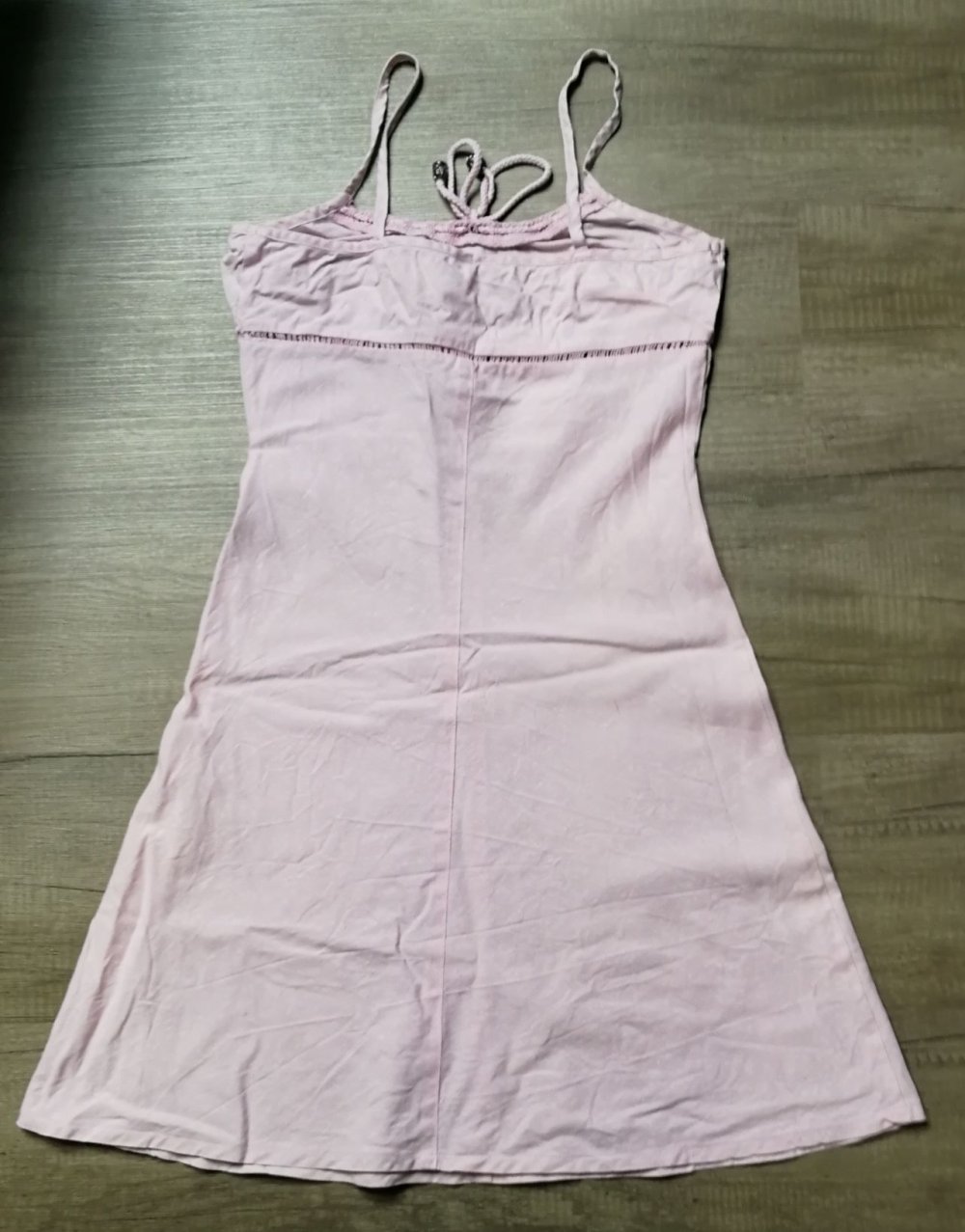 Ausgestelltes Minikleid Glockenkleid Rockchick Nieten Leinen Romantic Cut-Outs Häkelkleid