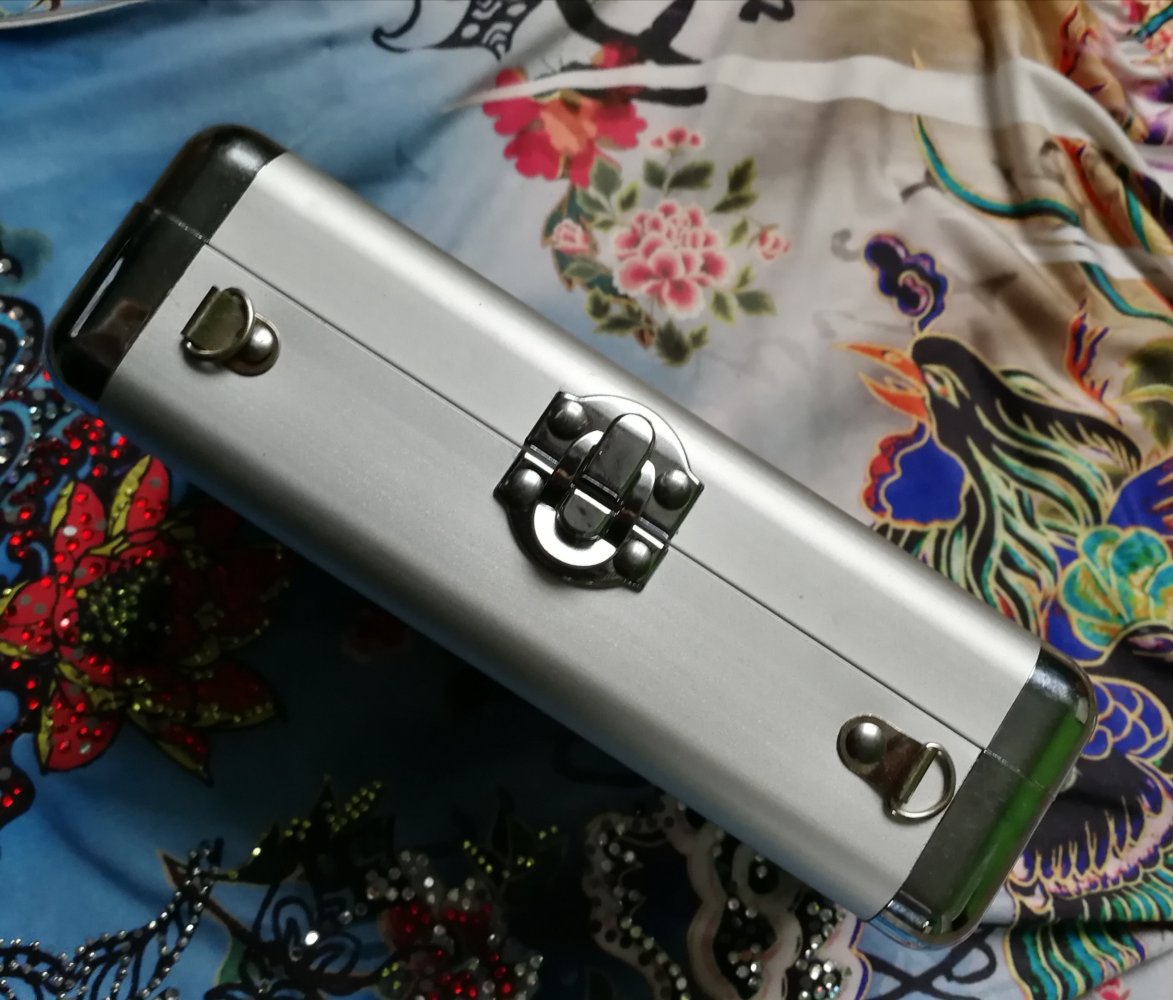 Metallköfferchen Alukoffer Riffelstyle Kosmetikkoffer Schmuck