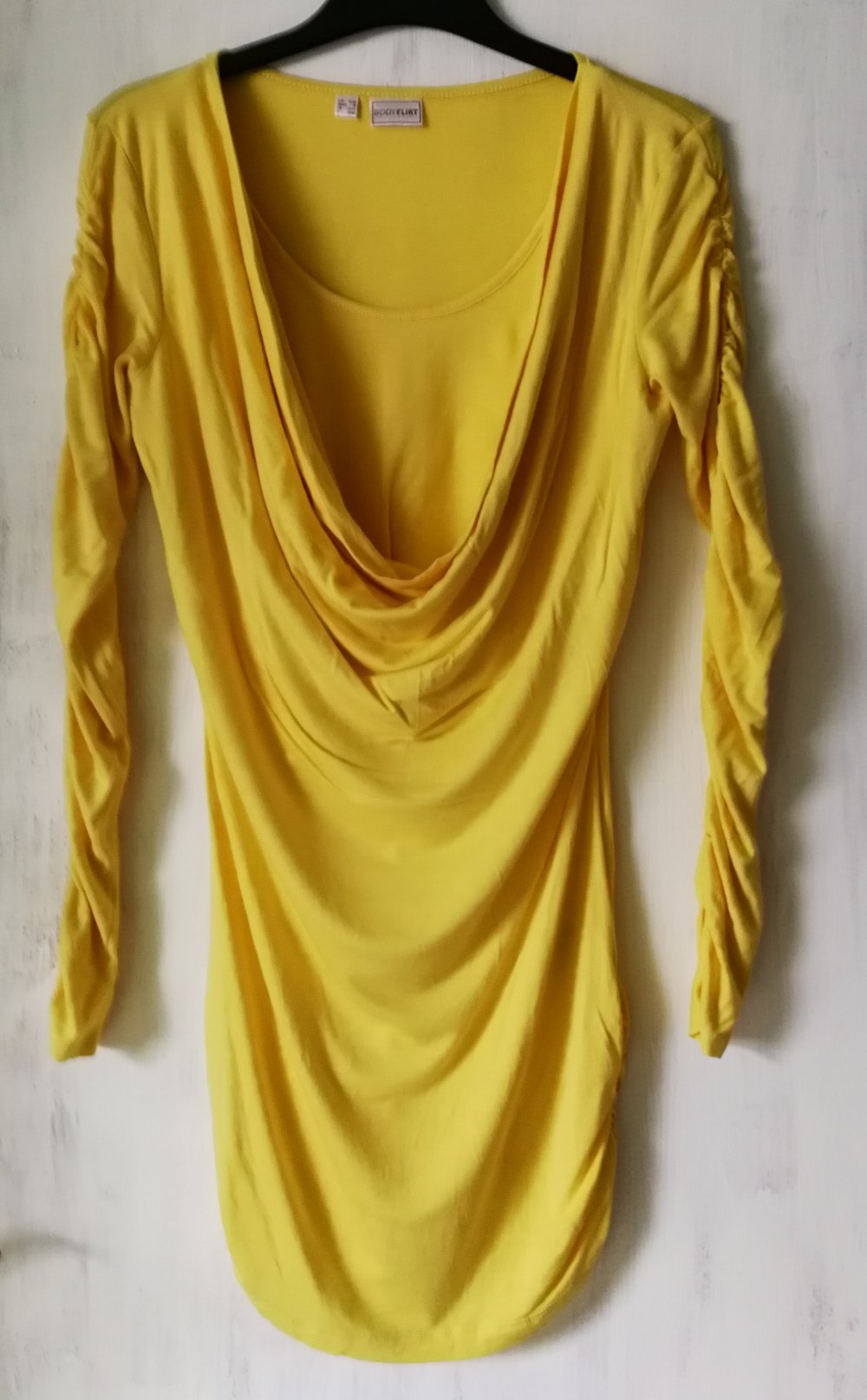 Gelbes Longsleeve Top Shirt Minikleid Longtop Pulli Wasserfall! Sexy Cut Multistyle!