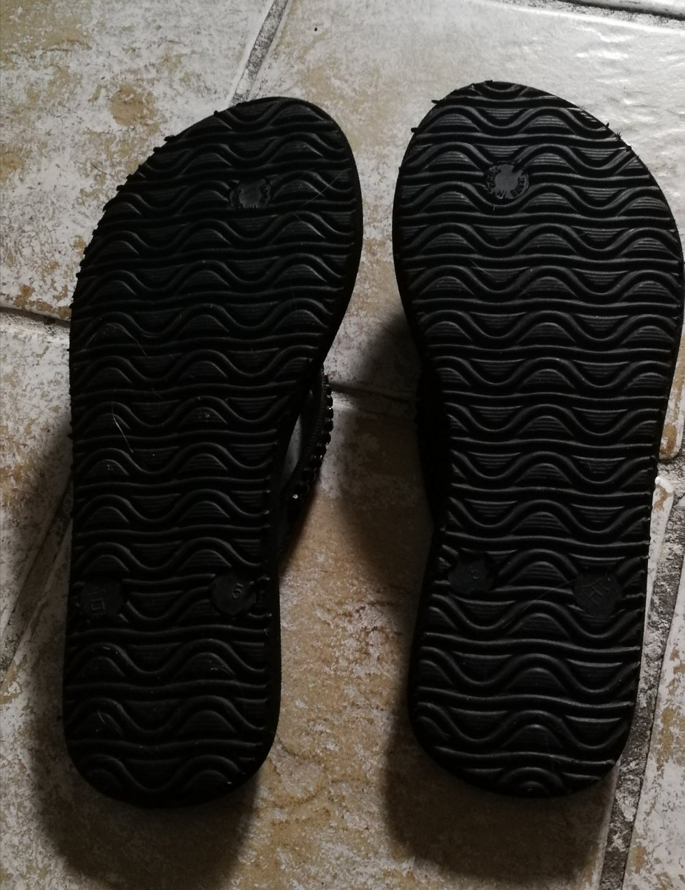 Schwarze Flip-flops aus Athen Strass Glitzer sportliche Eleganz! Griechenland Sommer