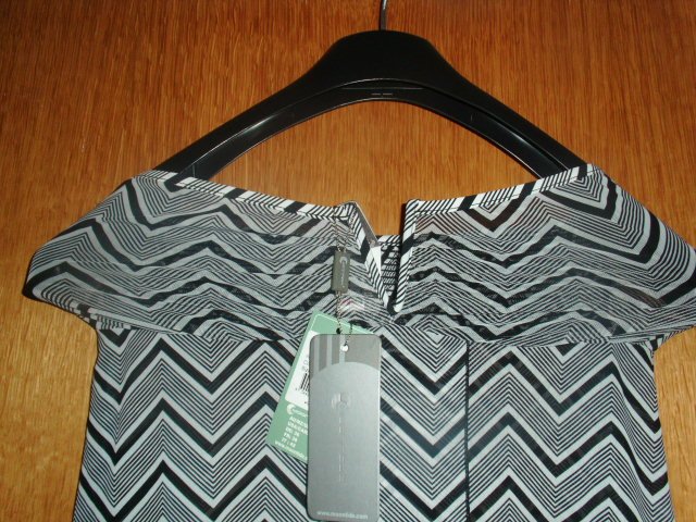 Strandkleid von Moontide, schwarz-weiß, Gr. S mit Etikett