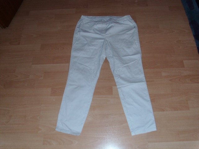 Hose, hellbeige Rundumbund, Gr. 46