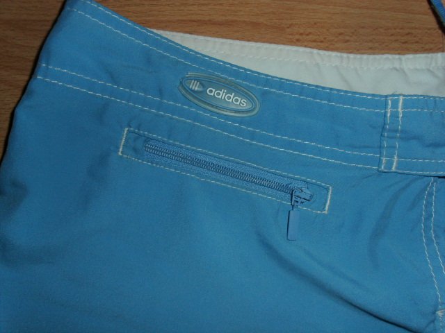 Shorts von Adidas, hellblau-weiß, Gr. 42