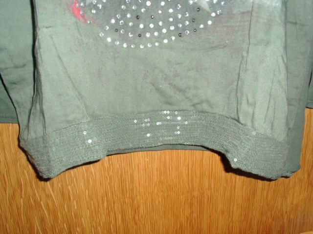 Langarmshirt, olive mit Motiv, Gr. 46