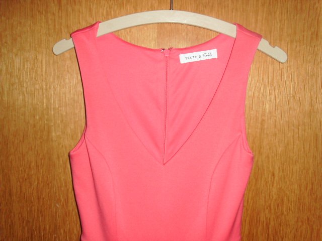 Kleid von Truth & Fable, rosa, Gr. 36