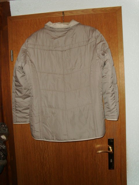 leichte Steppjacke, hellbeige, Gr. 44/46