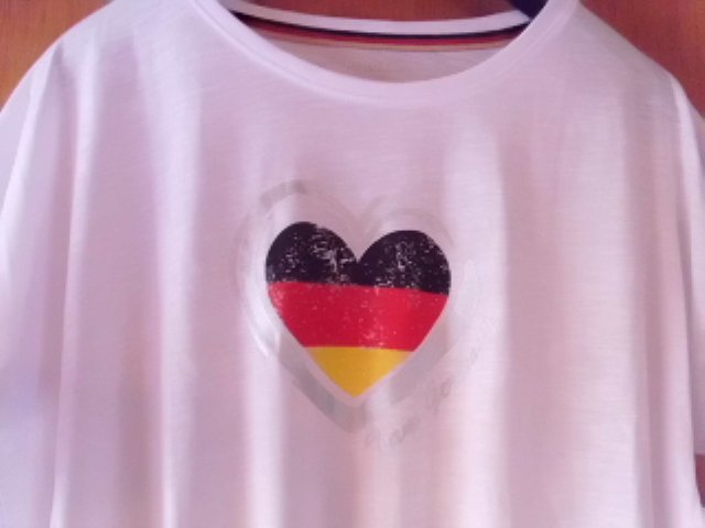 T-Shirt von Stooker, Deutschland Herz, Gr. 44/46 NEU