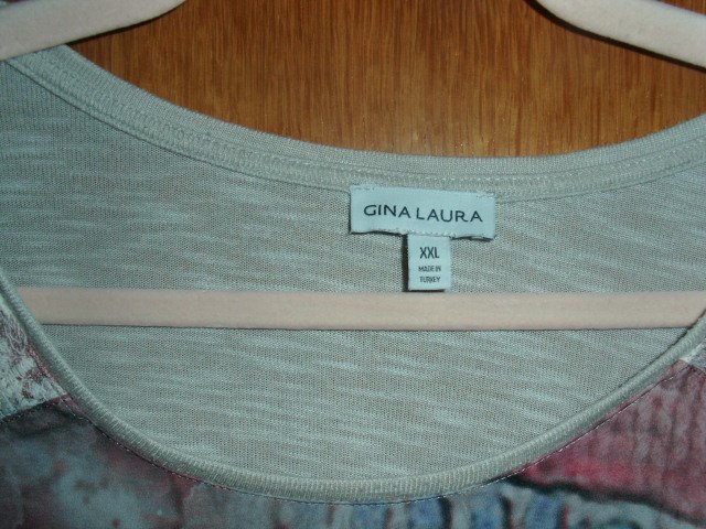 Langarmshirt von Gina Laura, hellgrau mit Motiven, Gr. 50/52