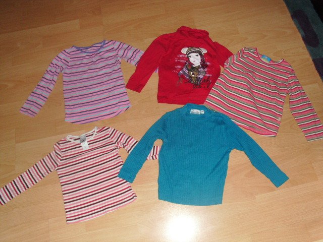 10 Mädchen Langarmshirts, verschiedene Marken, Gr. 98/104