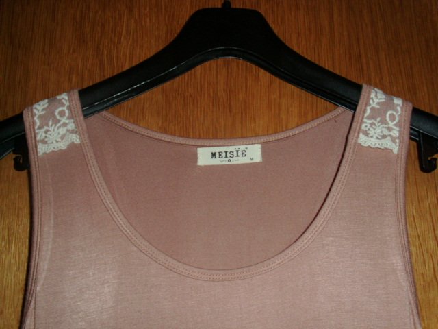 Kleid von Meisie, altrosa mit Spitze, Gr. 40/42 neu