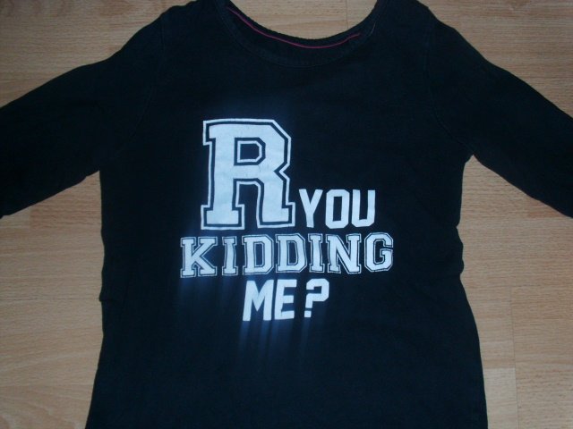 Langarmshirt von Pepperts, schwarz mit Schriftzug, Gr. 122