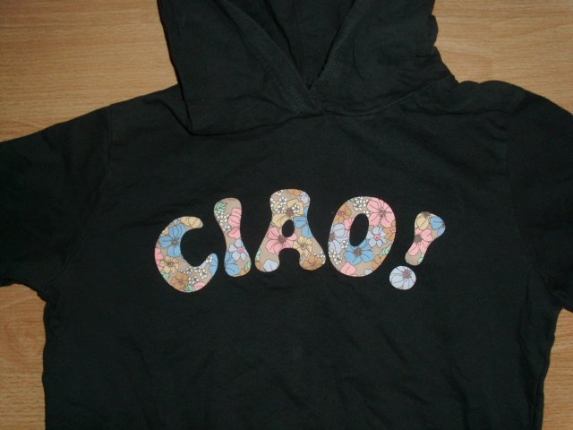 Hoodie von H&M, dunkelgrau mit Schriftzug, Gr. 122