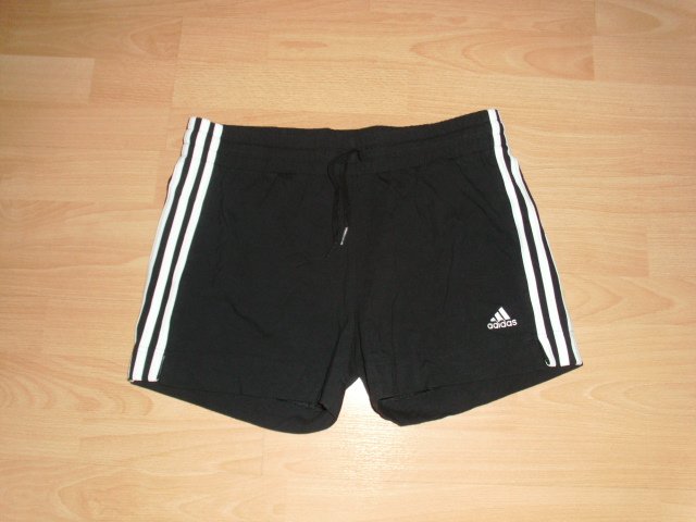Sportshorts von Adidas, schwarz, Gr. 38/40