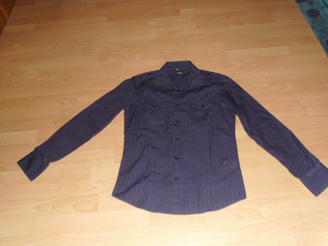 Hemd von Clockhouse, dunkellila gestreift, Gr. S