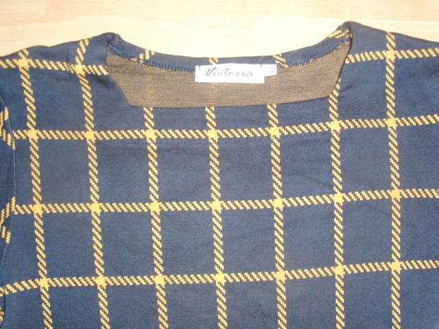 Langarmshirt von Victoria, blau-gelb kariert, Gr. 44