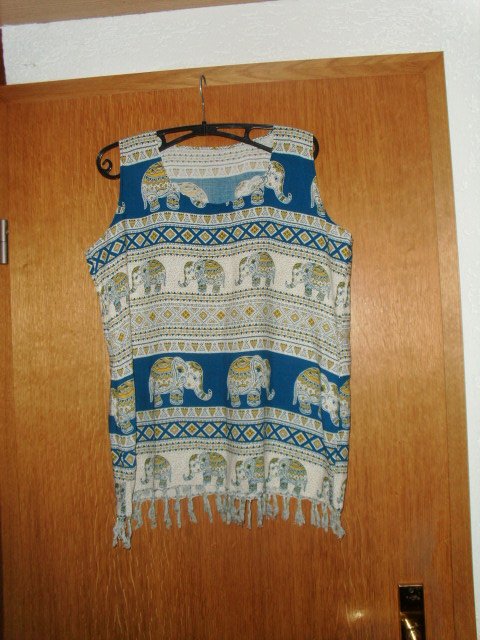 Top, blau-beige, mit Elefanten, Gr. 42