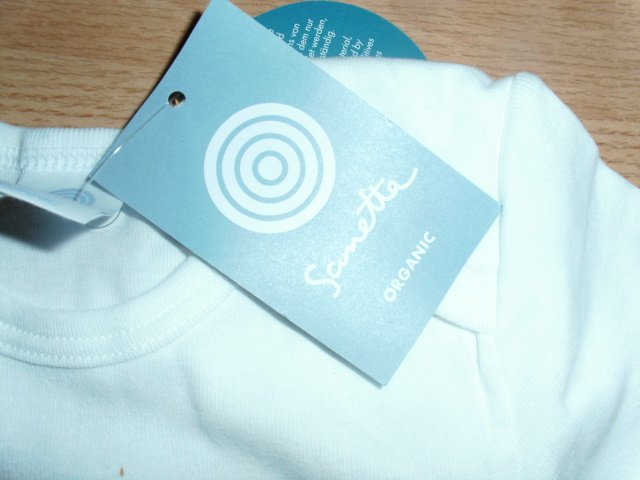 Bodyvon Sanetta, weiß mit Spruch, Gr. 98 mit Etikett