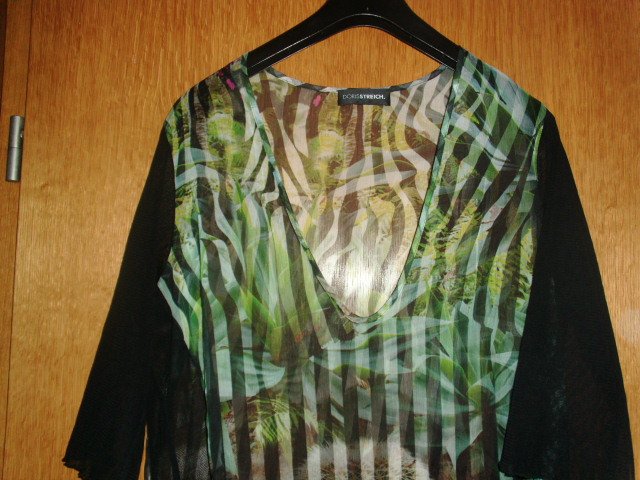 Strandtunika von Doris Streich, grün-schwarz, Gr. 44/46