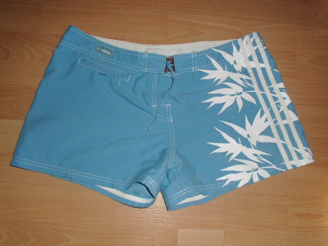 Shorts von Adidas, hellblau-weiß, Gr. 42